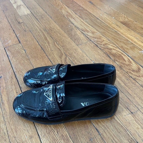 Prada black leather loafers - Picture 2 of 7